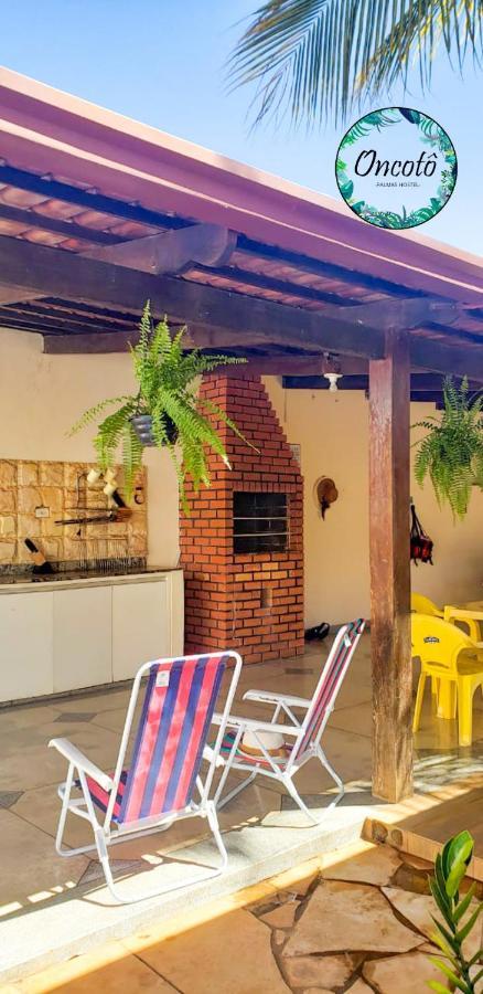 Oncoto Palmas Hostel Exterior photo
